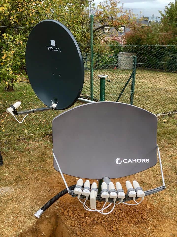 Garden satellite installation with multiple receivers